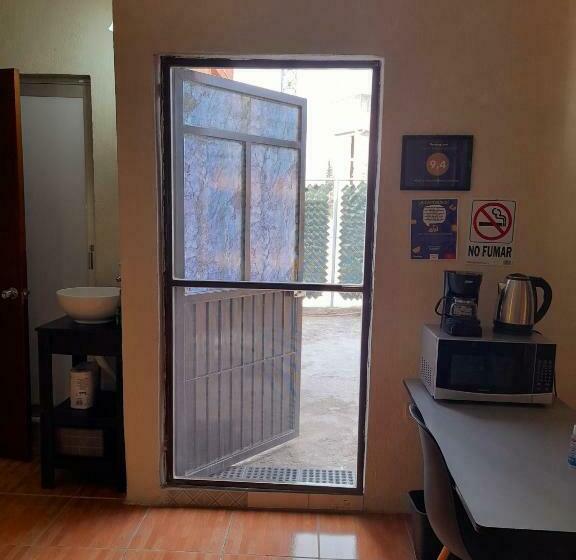 پانسیون Suite Amplia Privada A 8 Min Del Centro