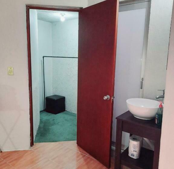 پانسیون Suite Amplia Privada A 8 Min Del Centro