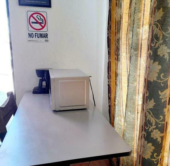 پانسیون Suite Amplia Privada A 8 Min Del Centro