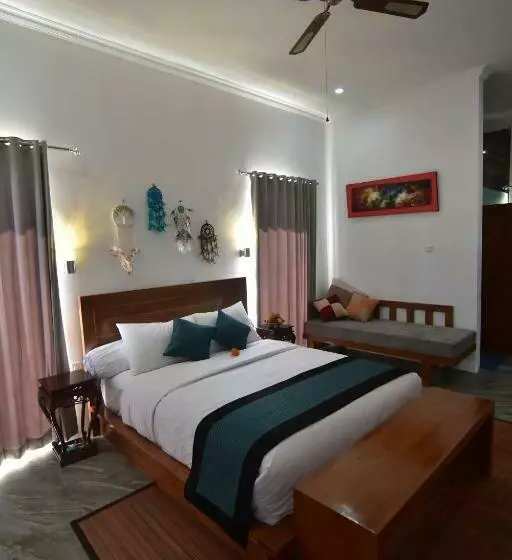 Majatalo Wanagiri Cosmic Nature Villa