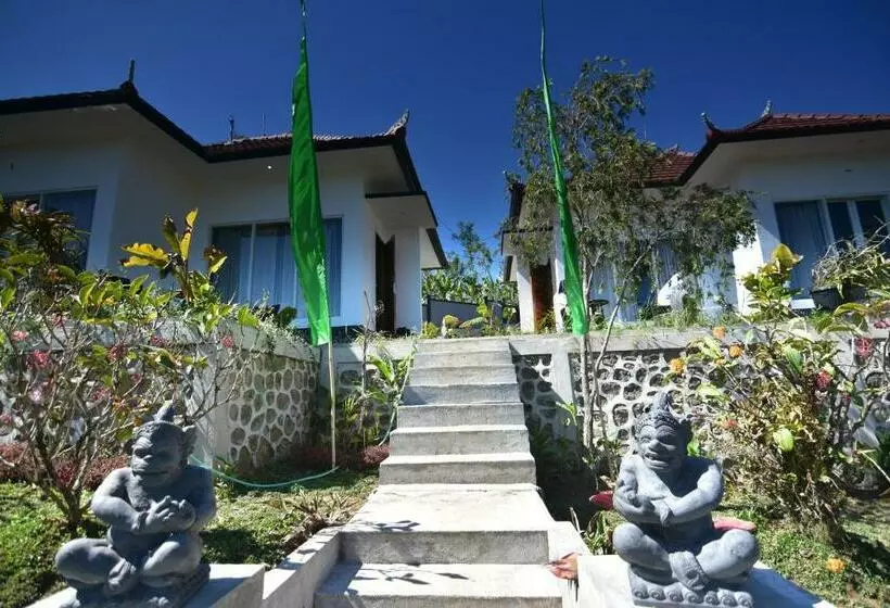 Majatalo Wanagiri Cosmic Nature Villa