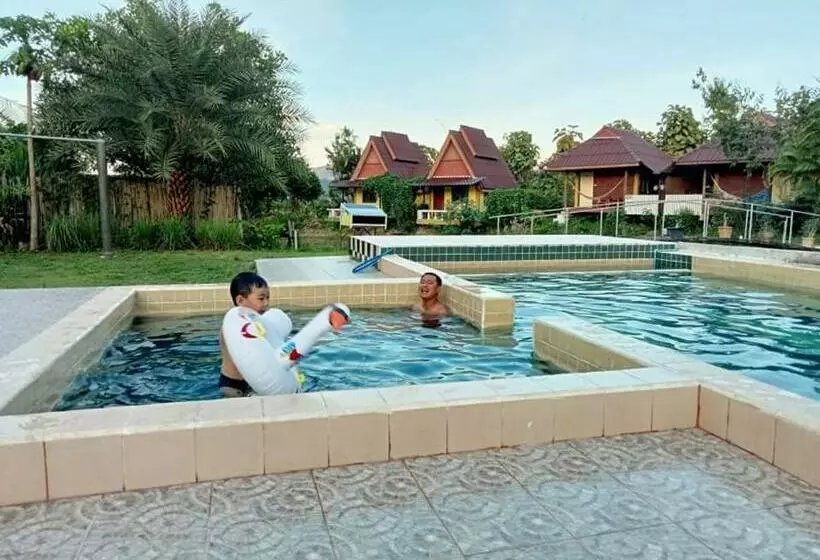 هاستل Jj&j Garden