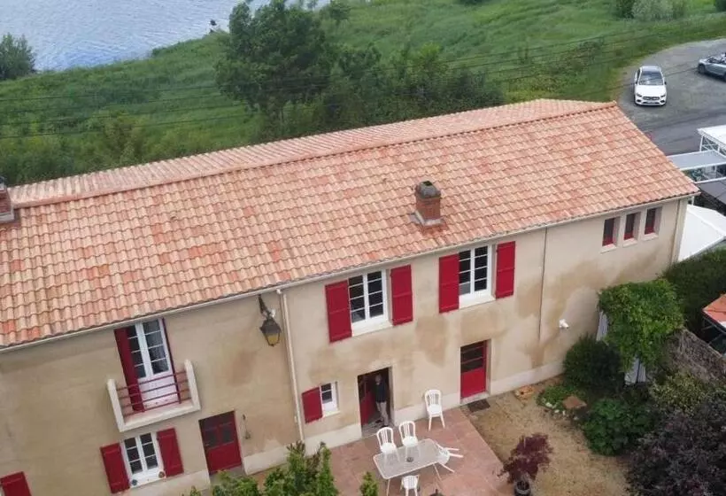 ベッドアンドブレックファースト Bedloire