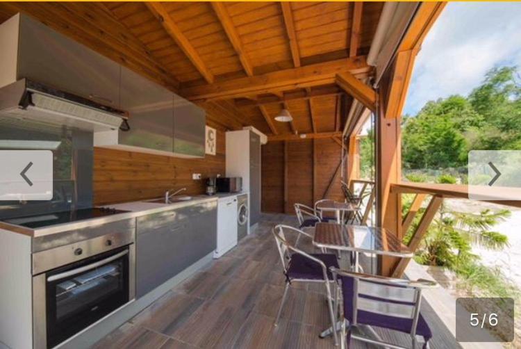 تختخواب و صبحانه Cazaprat 3 Surf