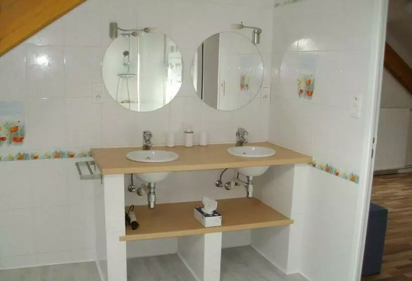 Aamiaismajoitus (B&B) Mon Eden Vosgien