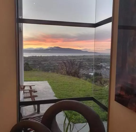 Aamiaismajoitus (B&B) White House