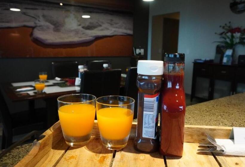 مبيت وإفطار White House