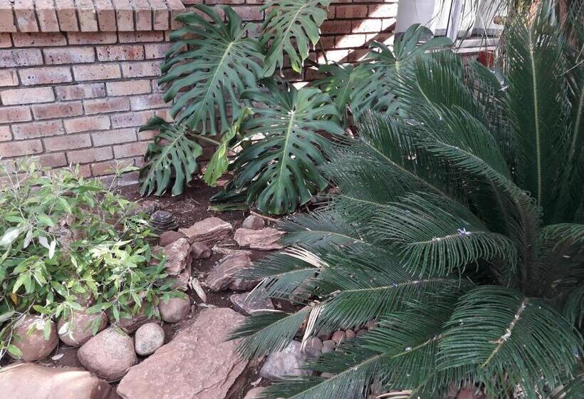 Пансион Burgersfort Gastehuis