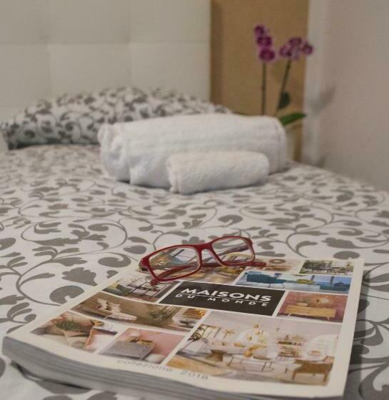 פנסיון Camera Il Borgo Vicino Al Castello Con Parcheggio