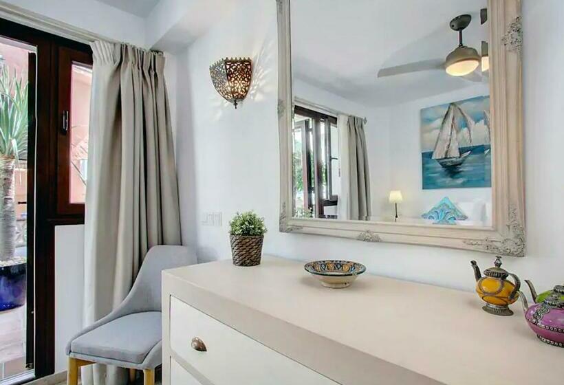 ペンション Casa Ella