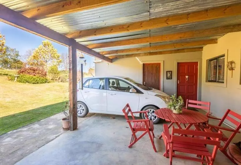 Majatalo Roscommon Guest House