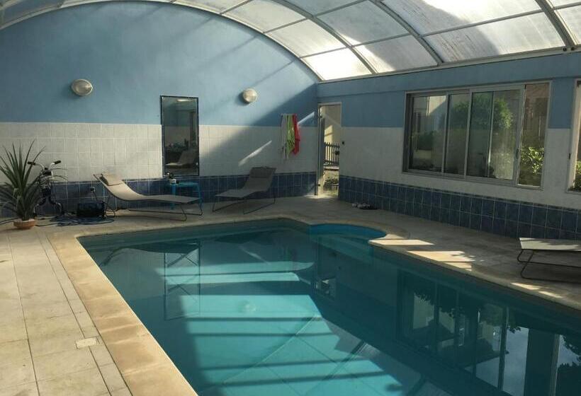 פנסיון Villa Dufresne