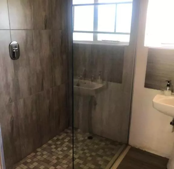 Lomakeskus Jock Of The Bushveld