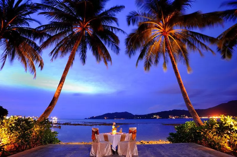 Chalong Beach Hotel & Spa