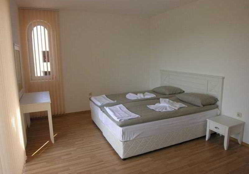 Corsica Aparment Complex