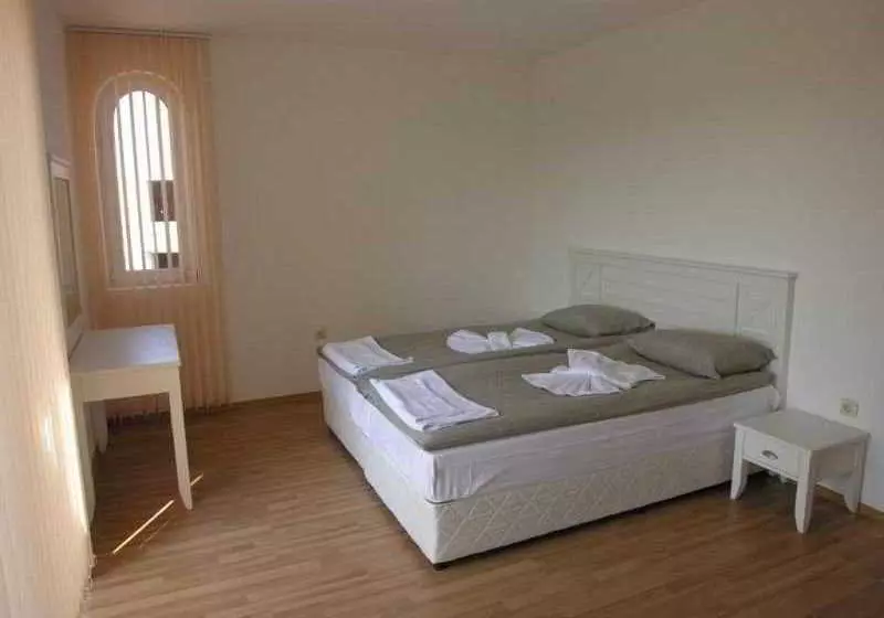 Corsica Aparment Complex