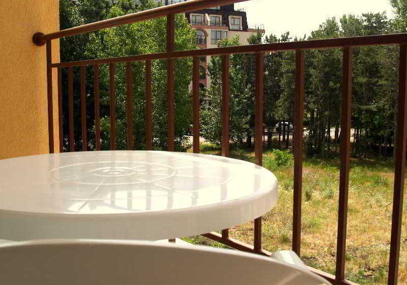 Corsica Aparment Complex