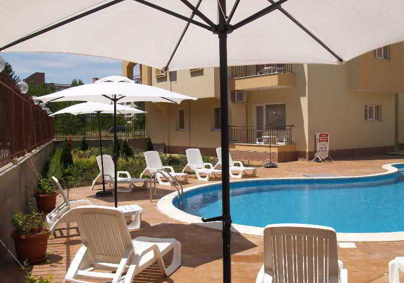 Corsica Aparment Complex