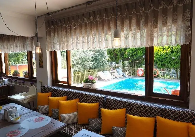 Foca 1887 Otel