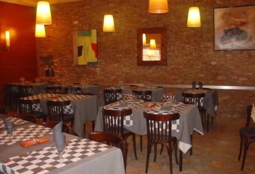 Hostal Restaurante Arasa