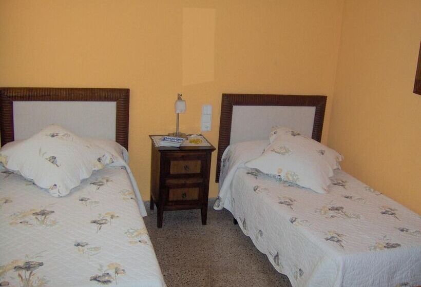 Hostal Restaurante Arasa