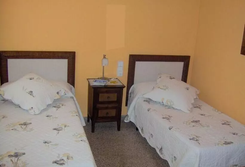 Hostal Restaurante Arasa