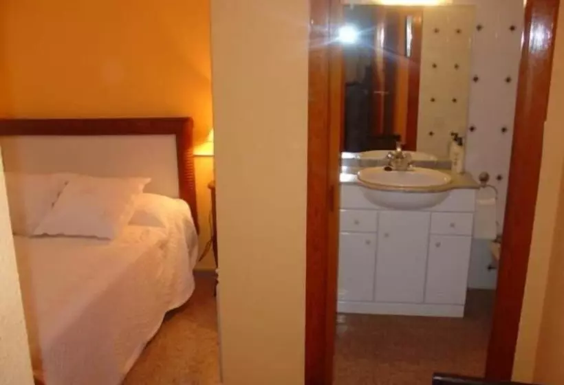 Hostal Restaurante Arasa