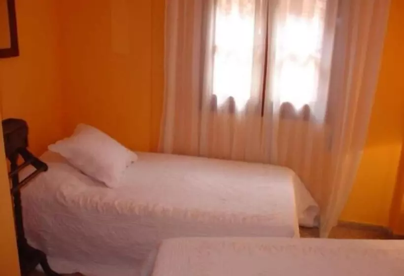 Hostal Restaurante Arasa