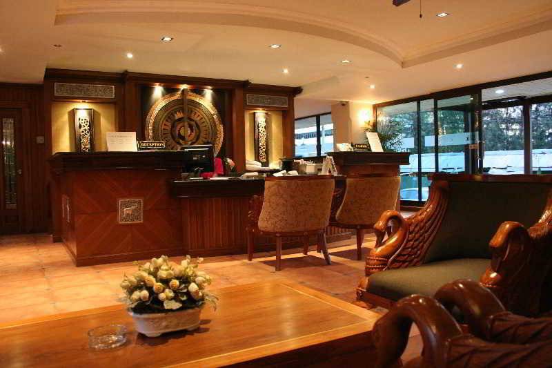 Aiyaree Place Hotel Sha Plus