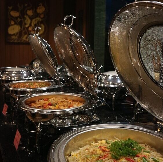 Aiyaree Place Hotel Sha Plus