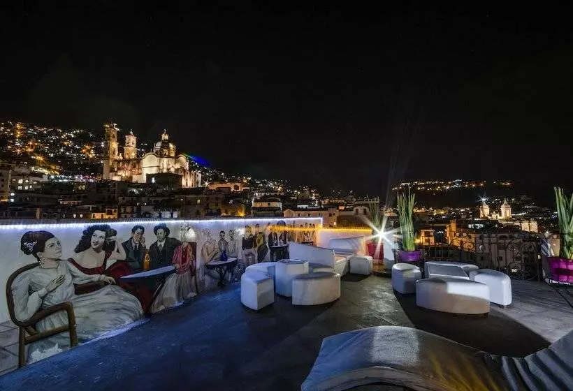 ホテル Boutique Pueblo Lindo