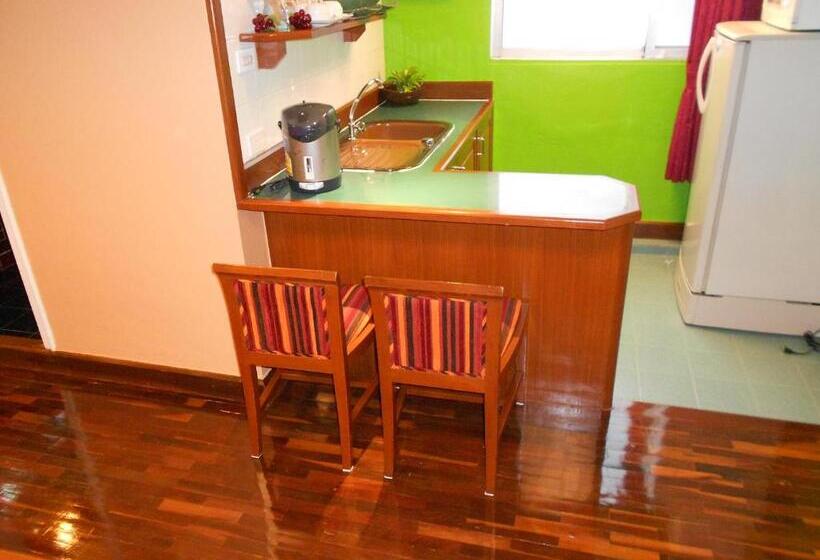 B.s. Court Hotel Sathorn