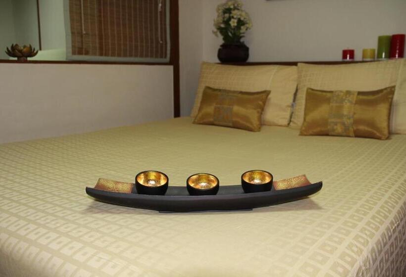 B.s. Court Hotel Sathorn