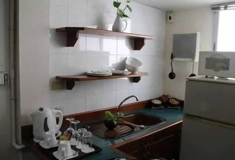 B.s. Court Hotel Sathorn