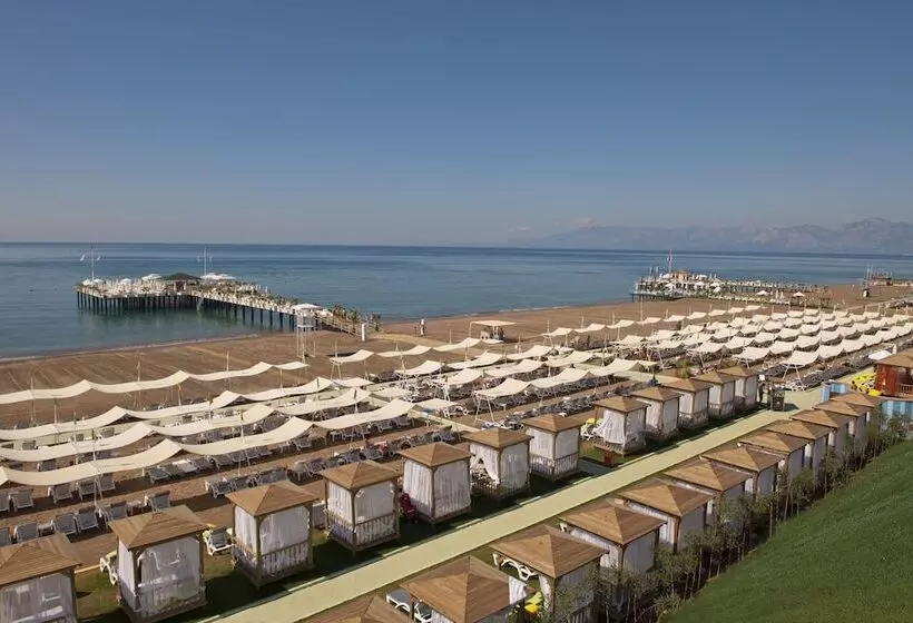 Hotel Delphin Imperial Lara