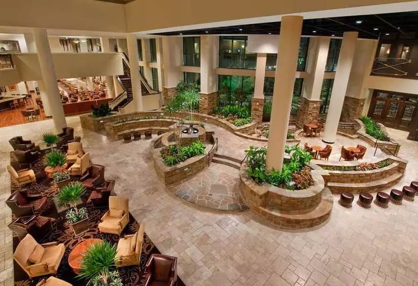 فندق Embassy Suites San Antonio Riverwalk Downtown