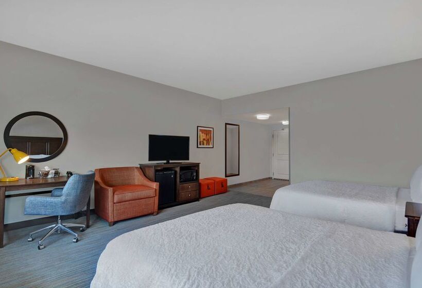 فندق Hampton Inn Bath