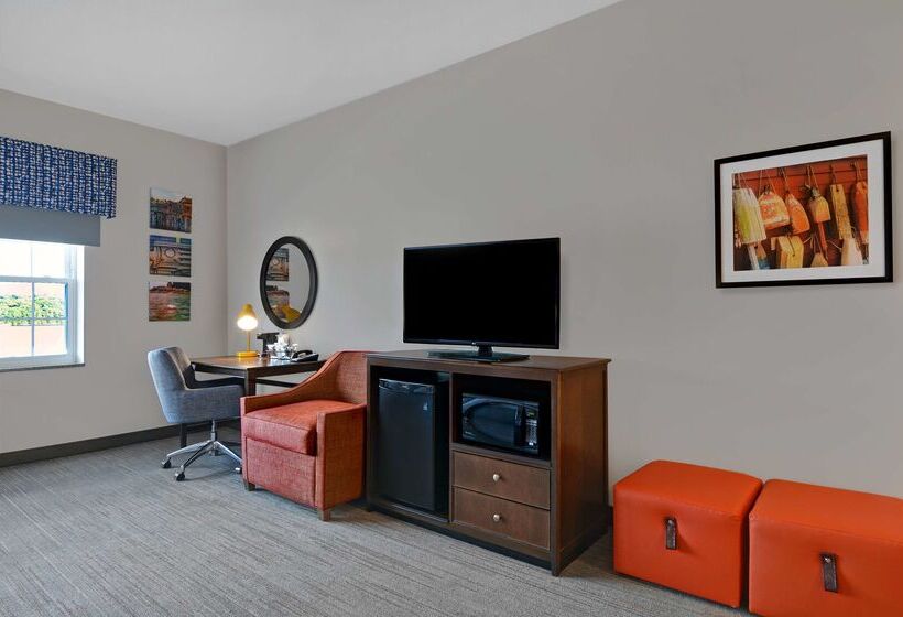 فندق Hampton Inn Bath