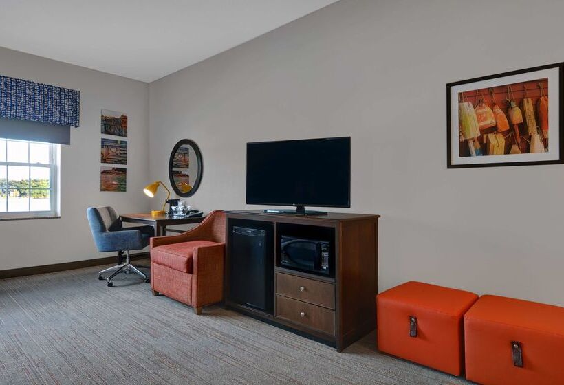 فندق Hampton Inn Bath