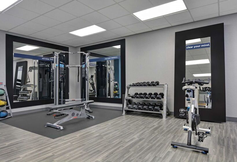 فندق Hampton Inn Bath