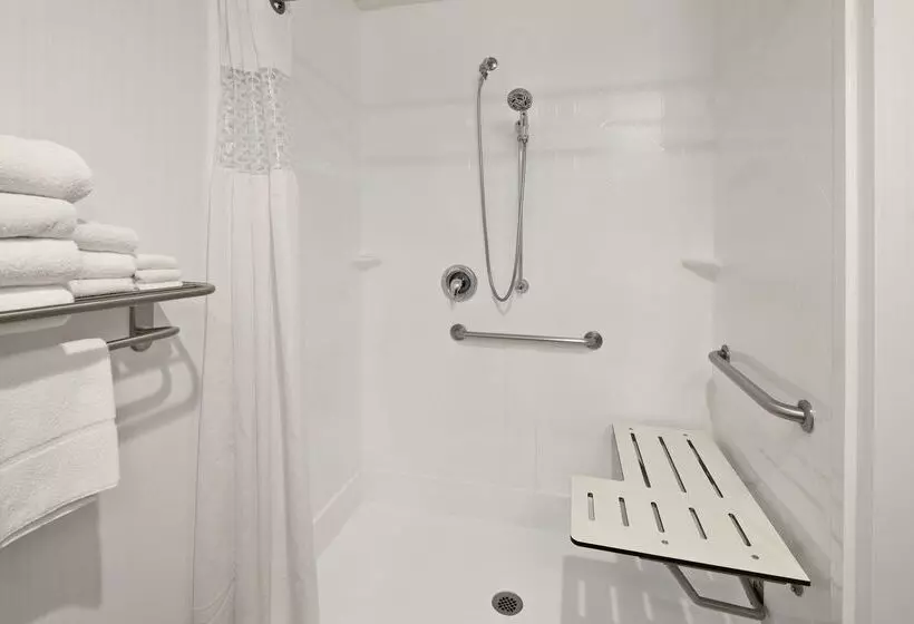 호텔 Hampton Inn & Suites Chino Hills