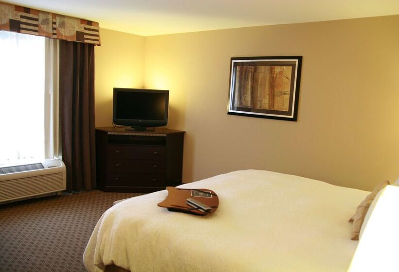 فندق Hampton Inn Topeka