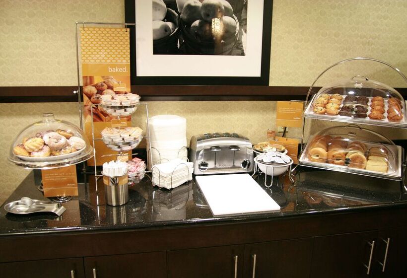 فندق Hampton Inn Topeka