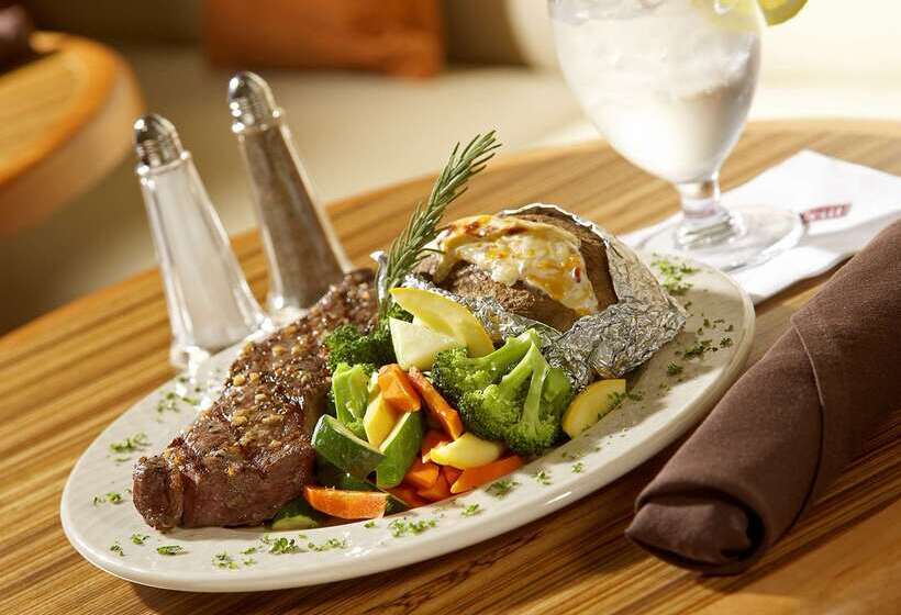 هتل Hilton Garden Inn Dallas/arlington