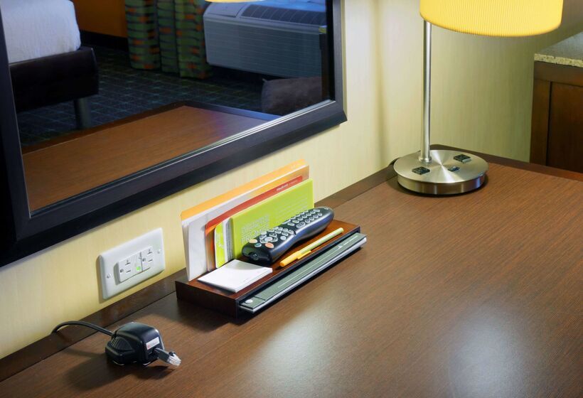 בית מלון כפרי Hilton Garden Inn Springfield, Mo