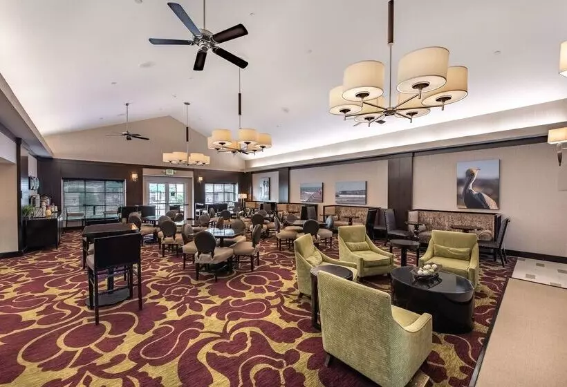 هتل Homewood Suites By Hilton Oxnard/camarillo