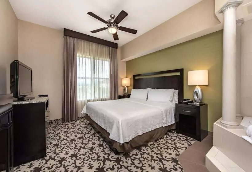 هتل Homewood Suites By Hilton Oxnard/camarillo