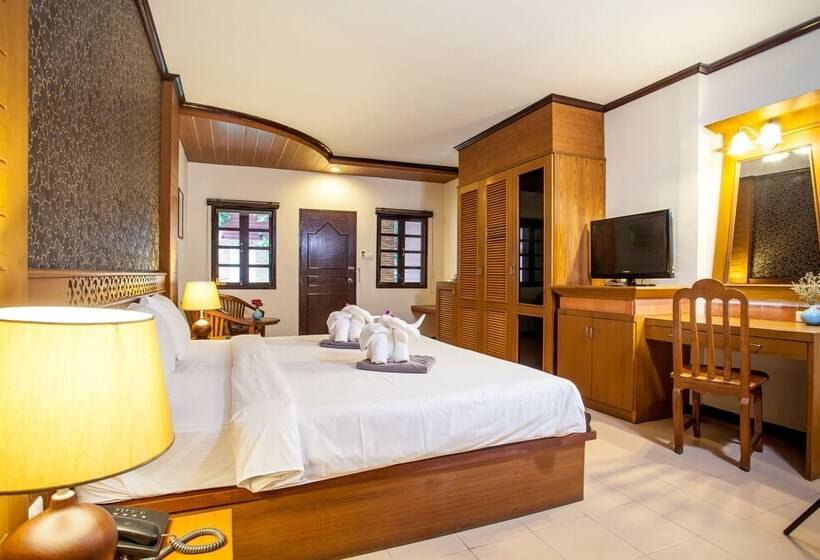 Отель Jang Resort