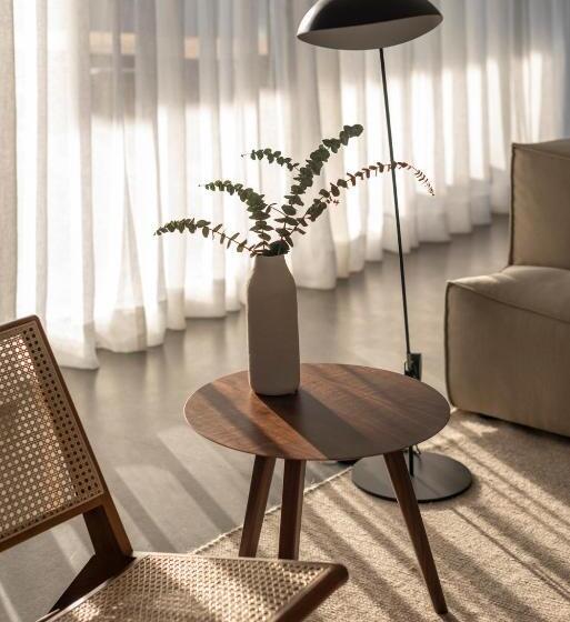 هتل L'and Vineyards