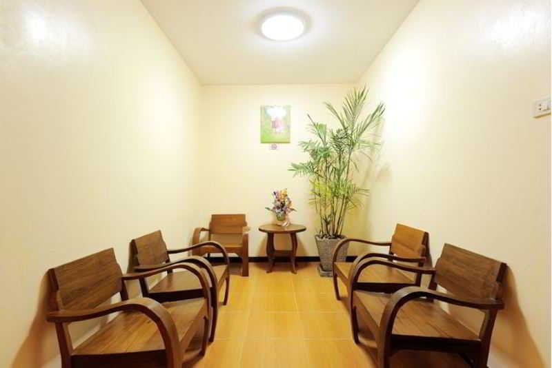 ホテル NNC Patong Inn